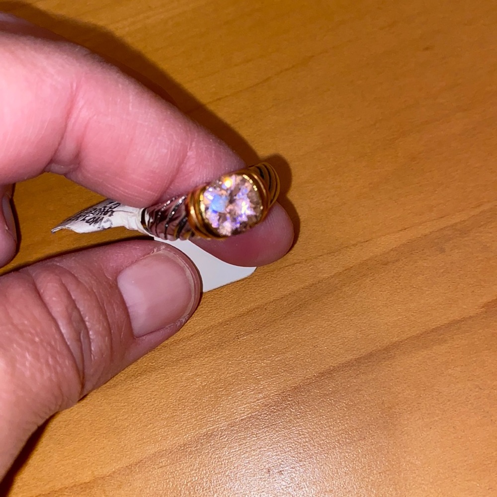 Light pink Cubic Zirconia NEW size 9 woman’s ring